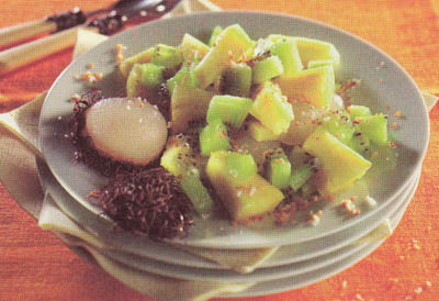 Фруктовый салат с кокосовой стружкой - блюдо 200 калорий - меню для похудения